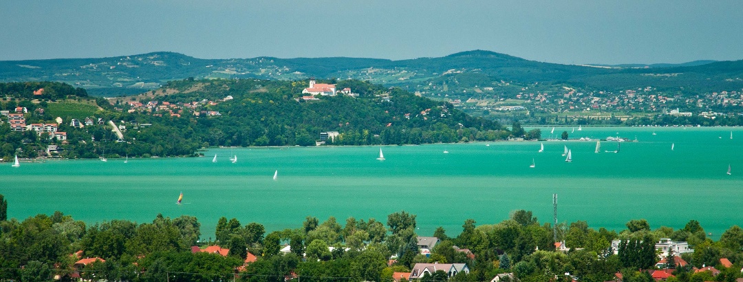 Lake Balaton (Plattensee) is still worth a trip in autumn due to the high water temperatures