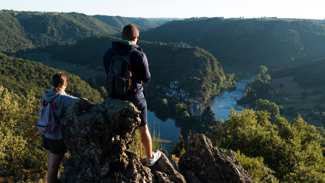 A walk around Saint-Martin-Laguépie with a view of the Gorges du Tarn